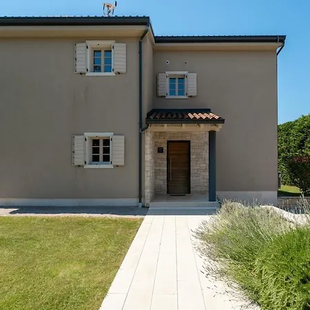 Villa Istrian Mia, Pool & Jacuzzi